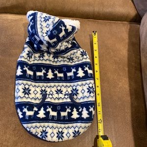 Fair Island Fleece Lined Hoodie Medium for cat or dog